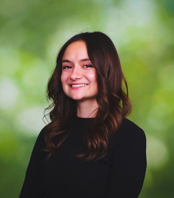Portrait Cara Coates